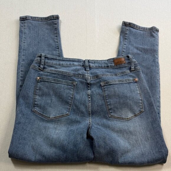 Judy Blue Classic Straight Leg Jeans - Medium Blue - Picture 1 of 7